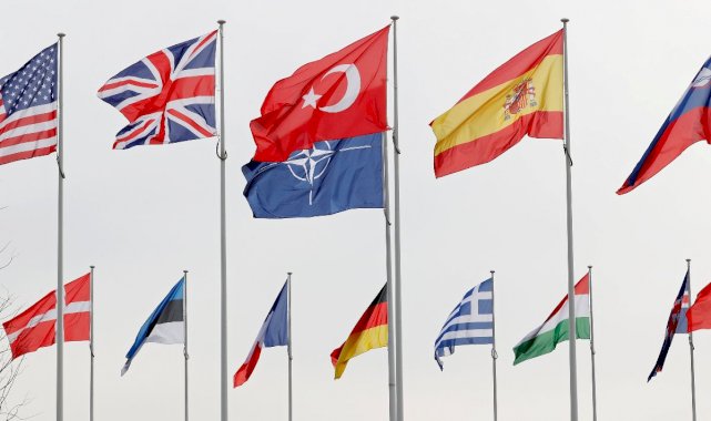 NATO toplantısında gündem Rusya