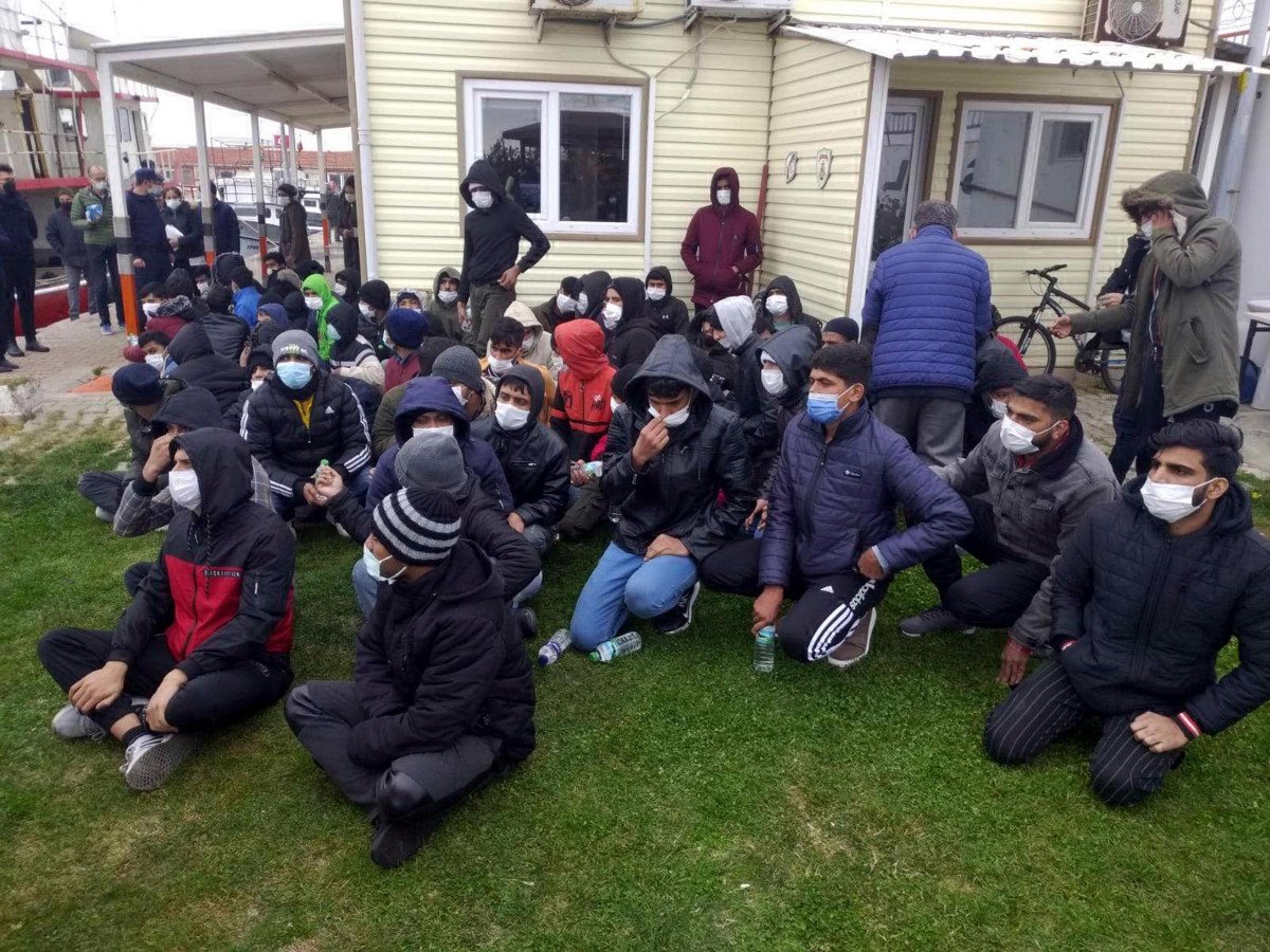 Tekirdağ’da, 195 kaçak göçmeni taşıyan tekne çalıntı çıktı
