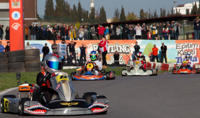 Tuzla Karting Park'ta büyük çekişme