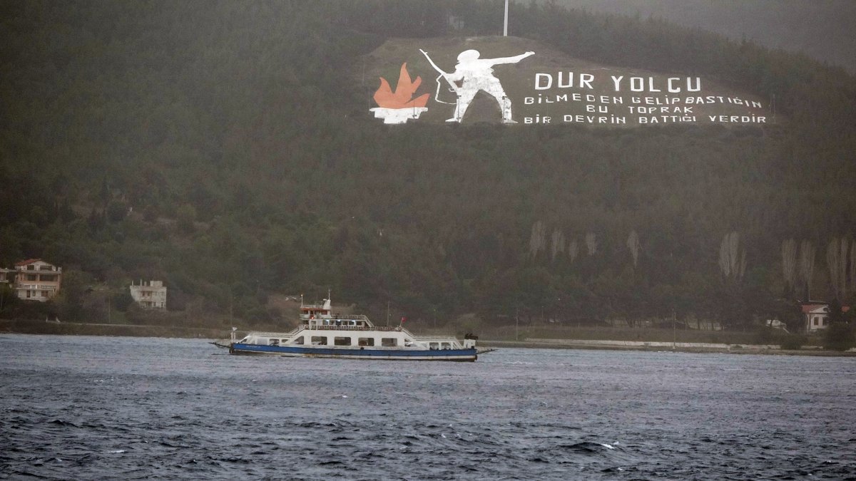 Ülkenin kıyı kesimleri, lodos etkisinde kaldı