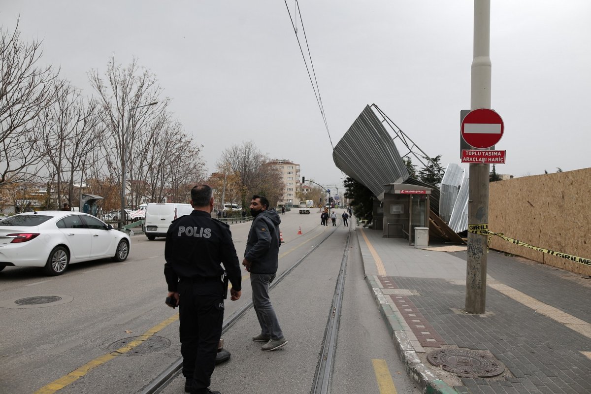 Ülkenin kıyı kesimleri, lodos etkisinde kaldı