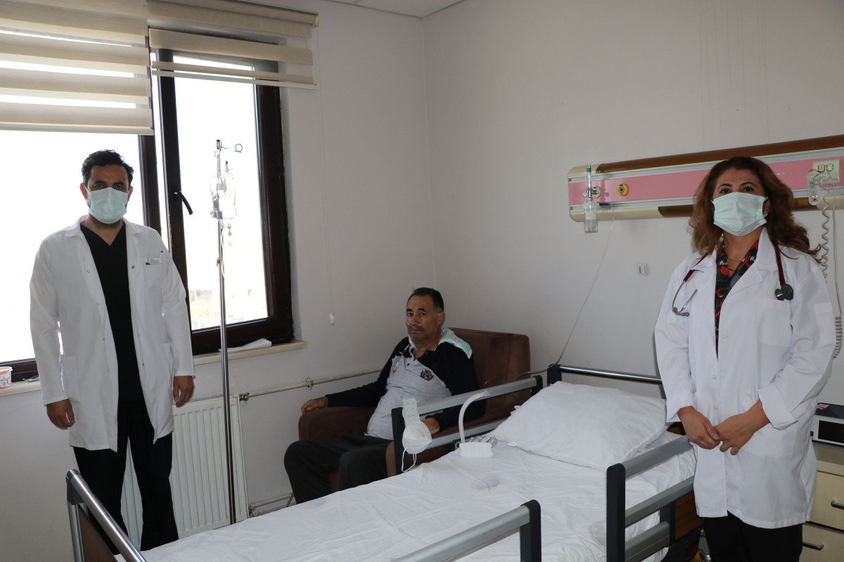 Van’da kilo zannetti, karnından 35 kiloluk tümör çıkarıldı