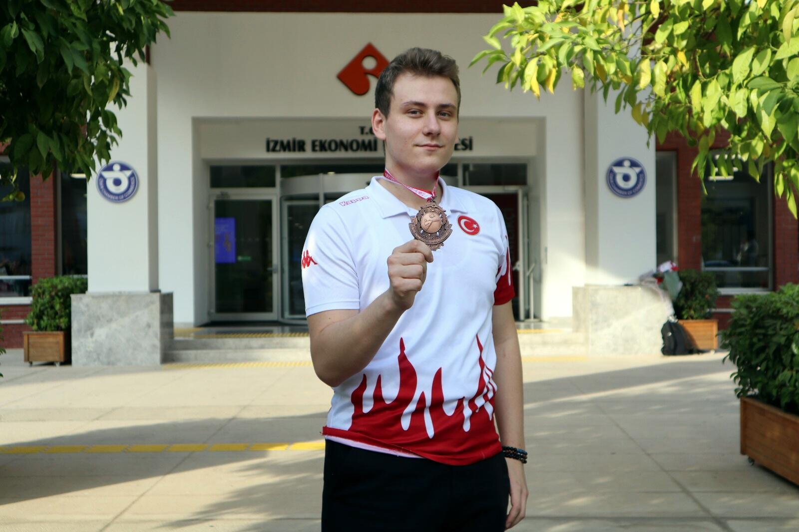 Yağız Hacılar: Babam sayesinde Avrupa şampiyonu oldum