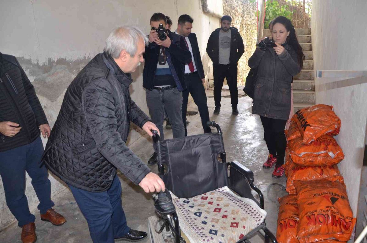 Adana'da engelli kadın sevinç gözyaşları döktü