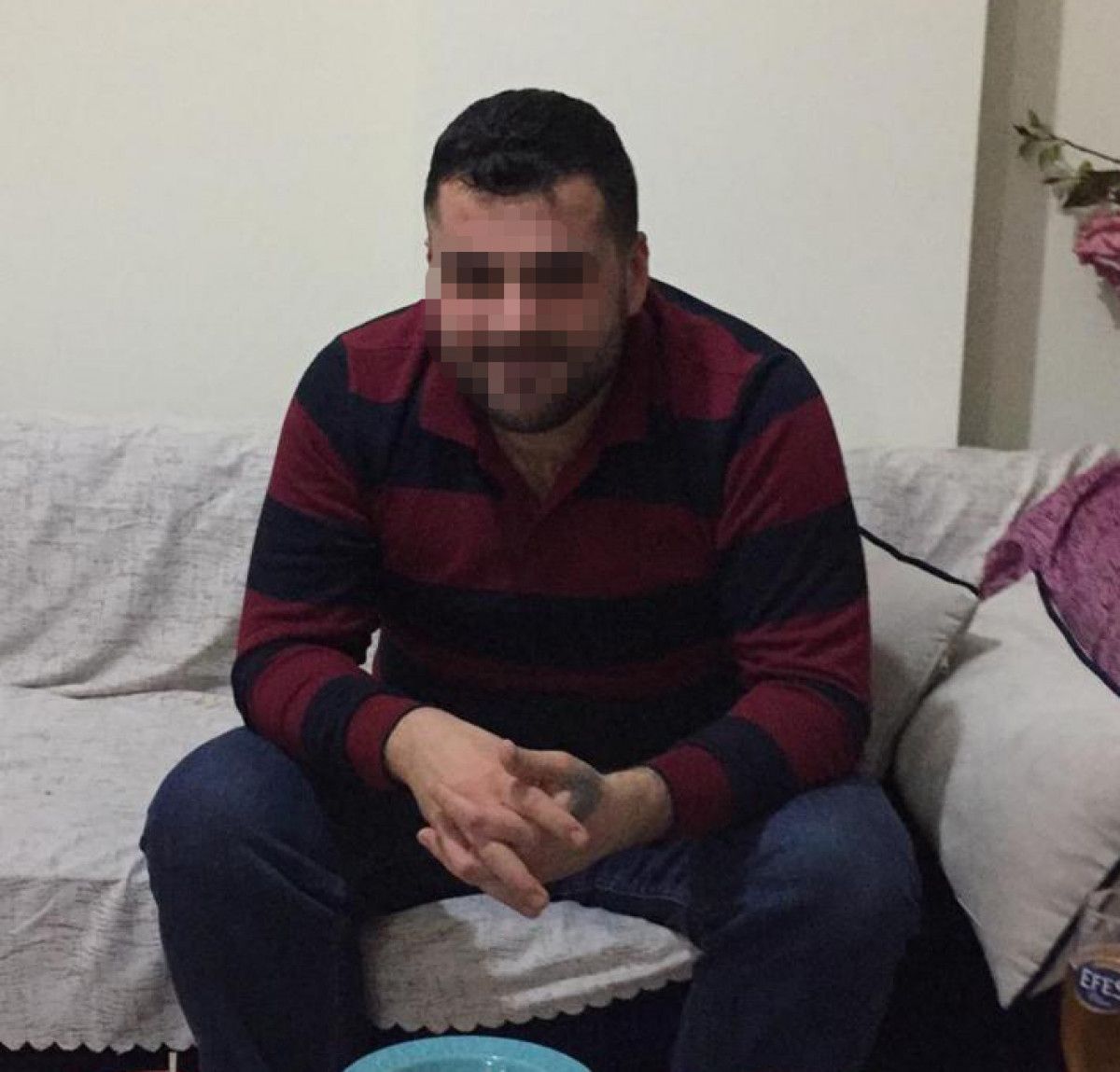 Adana'da eski sevgilisi, bu kez de yüzünü usturayla kesti