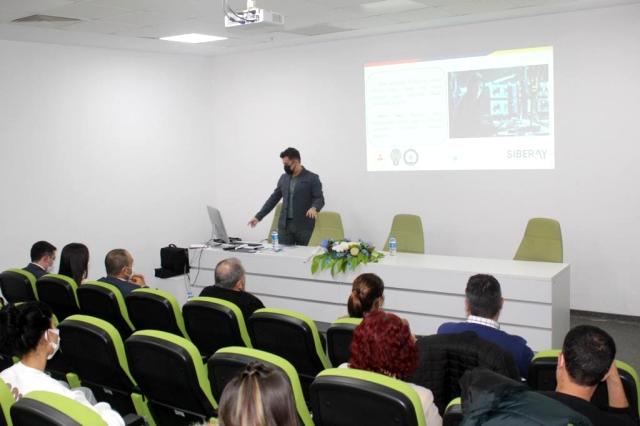 ADÜ'de 'Siber Zorbalık Konferansı' gerçekleştirildi