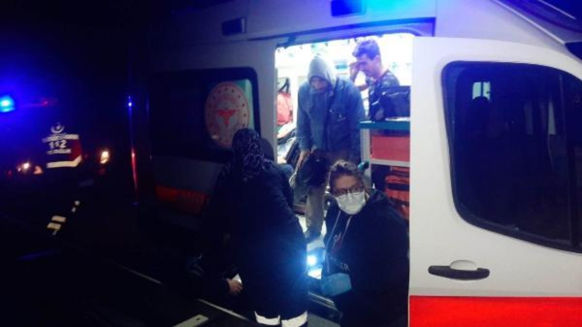 Antalya&#039;daki göçmenler, Kıbrıs&#039;a gitmek için bindikleri bottan denize atıldı