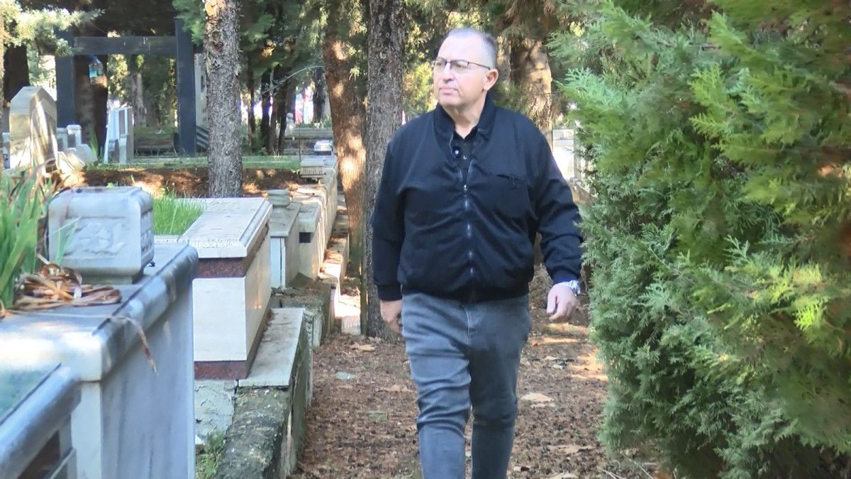 Babalık davası yüzünden ünlü tekstilcinin mezarı açılacak