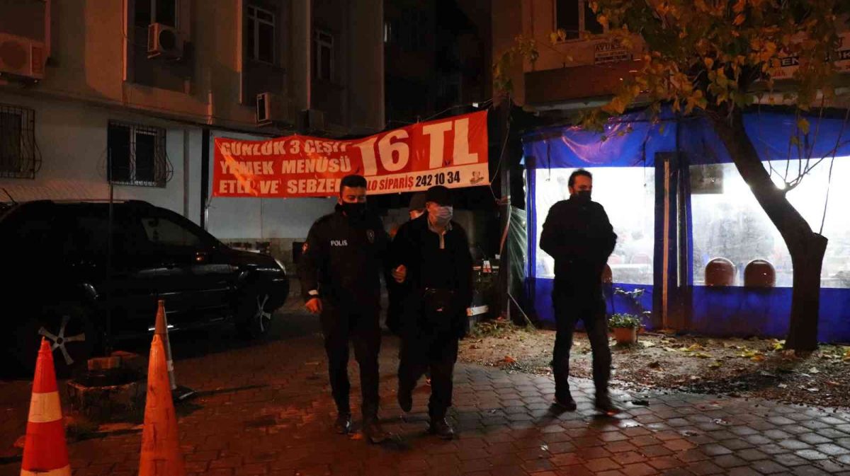 Denizli’de kumar oynadıkları dernek mühürlenince yanına yenisini açtılar