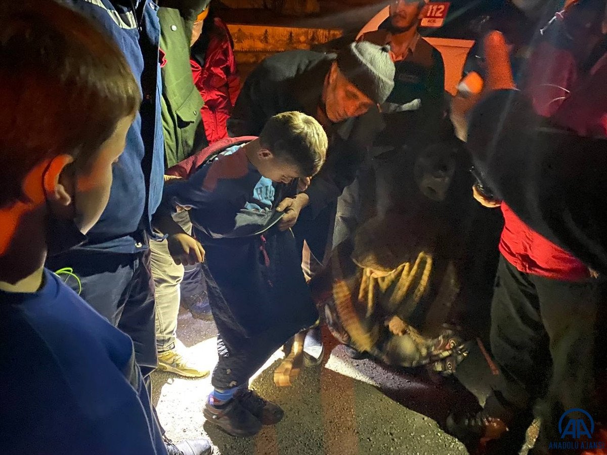 Düzce'de kaybolan çocuk bitkin bir şekilde bulundu