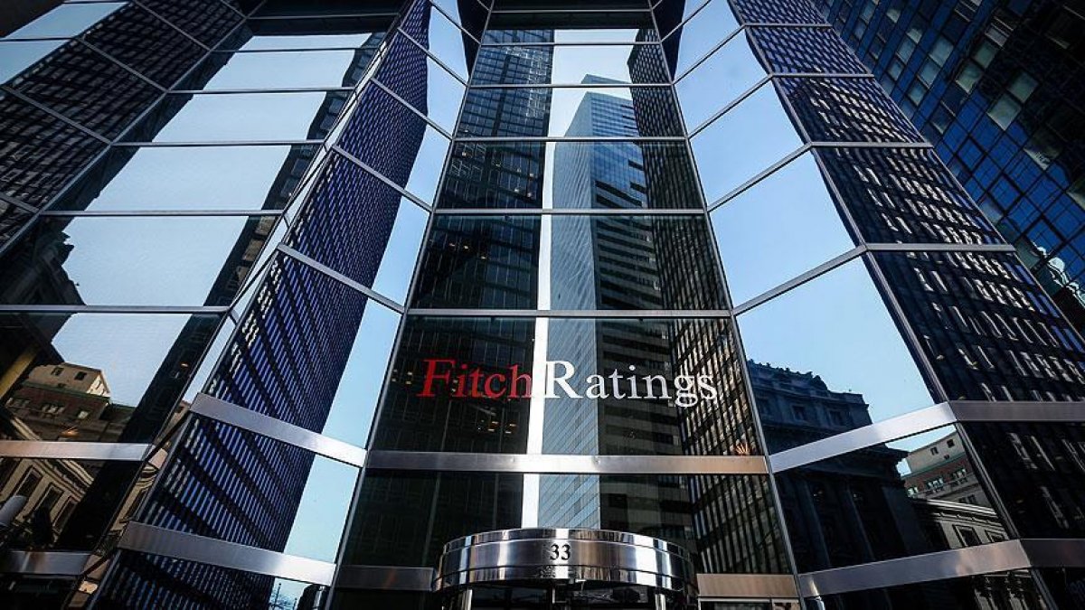 Fitch, Türkiye'nin büyüme beklentisini yüzde 10,5'e yükseltti