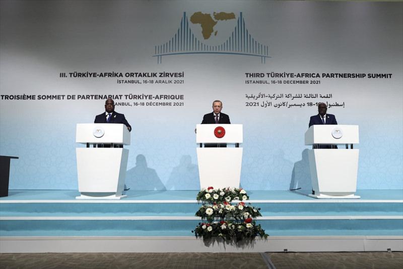 Fransa'dan Afrika-Türkiye zirvesine yakın takip: Türkiye hakimiyetini genişletiyor