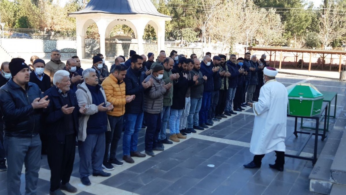 Gaziantep'te bir adam önce ayaklarını sonra hayatını kaybetti