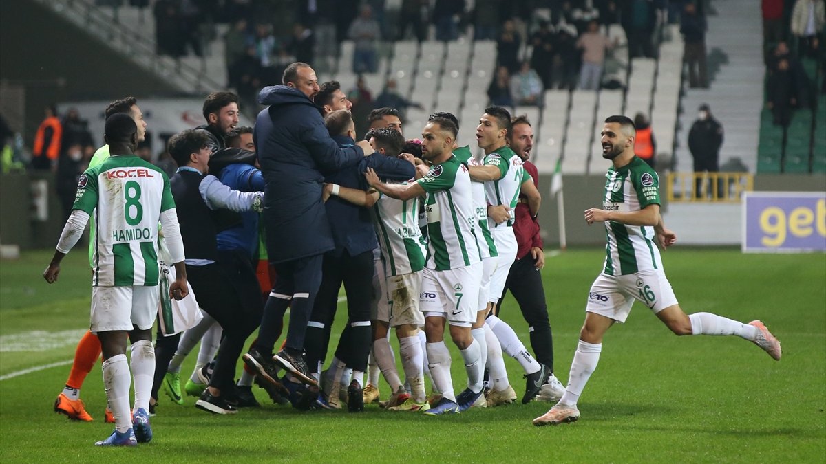 Giresunspor sahasında Altay&#039;ı yendi