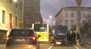 Haftanın İlk İş Gününde Trafiği Çekilmez Kılan Kaza