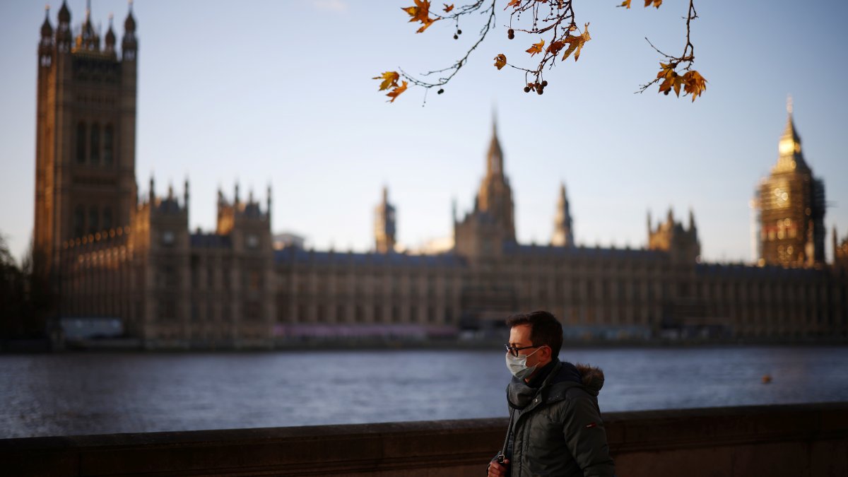 İngiltere parlamentosunda 12 tuvaletten 11’inde kokain izine rastlandı