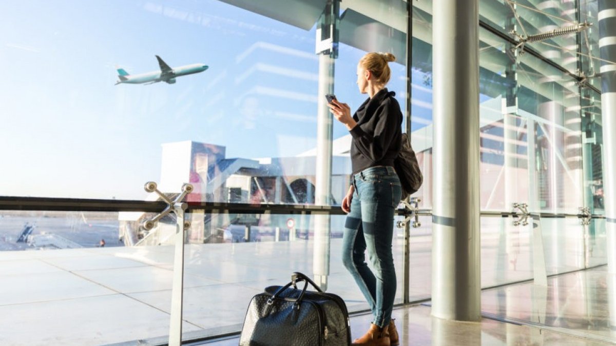 İngiltere’ye yurt dışından gelenlere test zorunluluğu