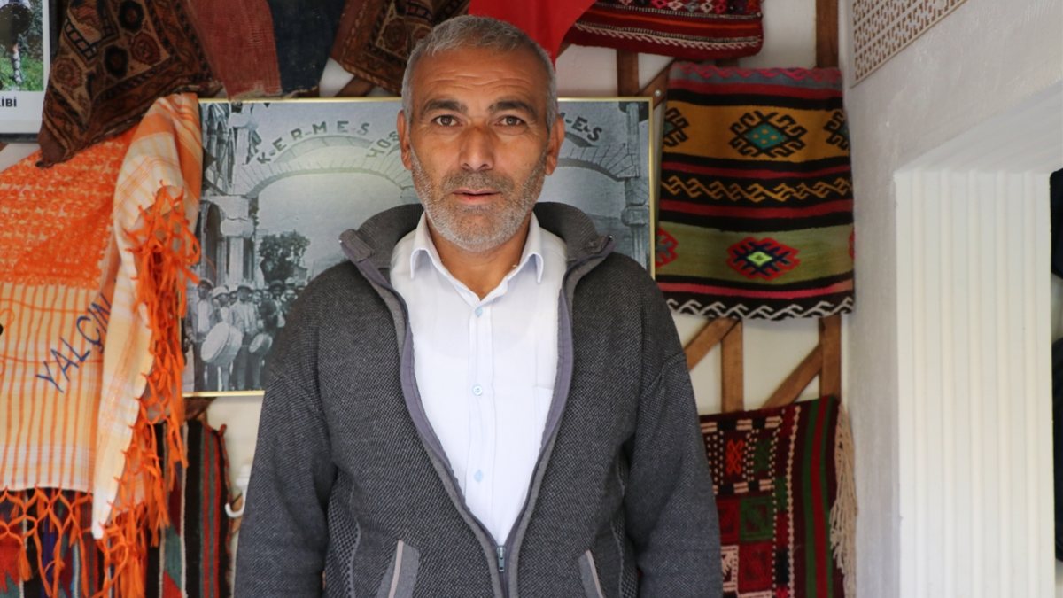 İzmir'deki ciritçi atıyla apartmana çıktı