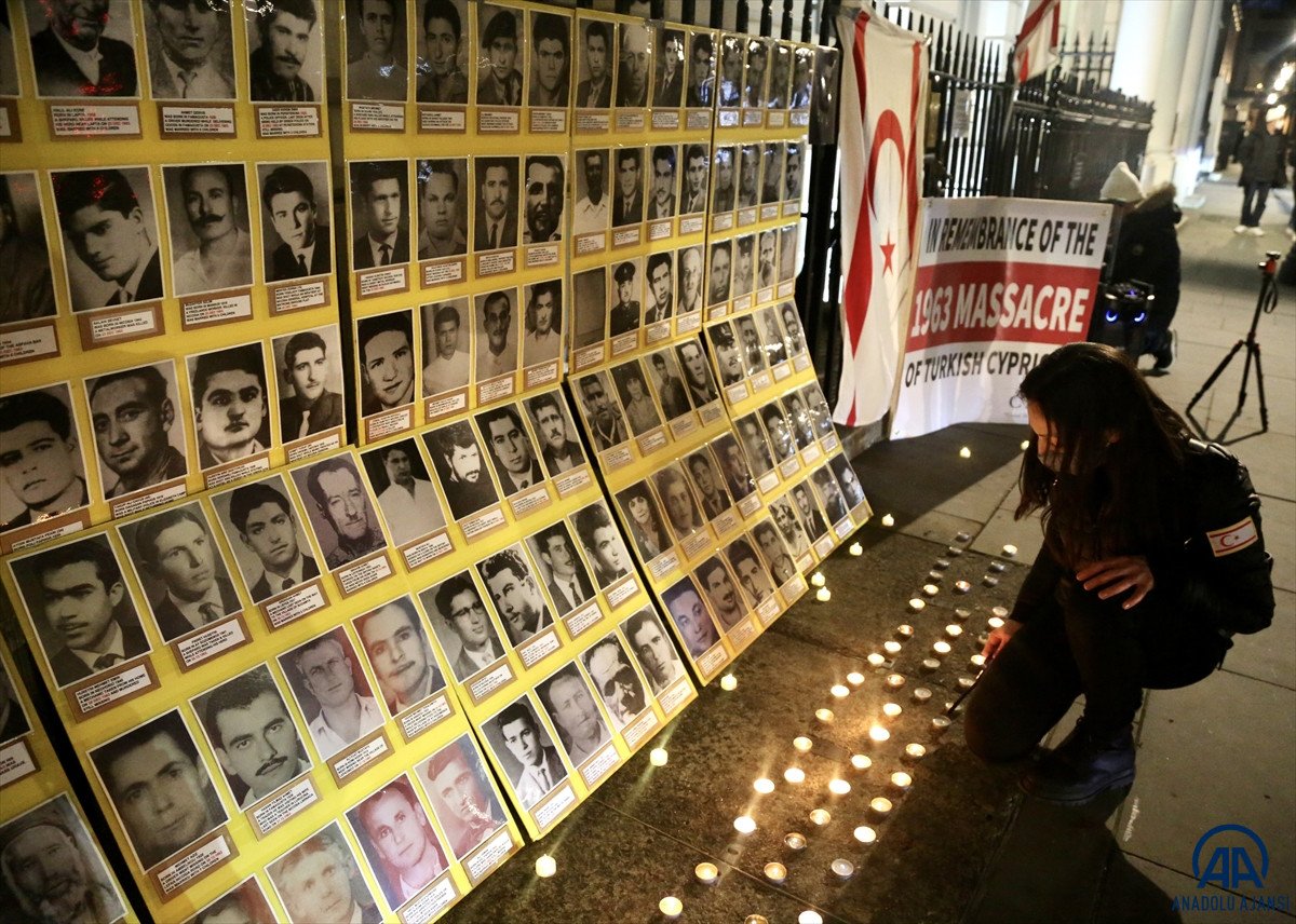 Londra'da Kanlı Noel katliamı yıl dönümünde anıldı