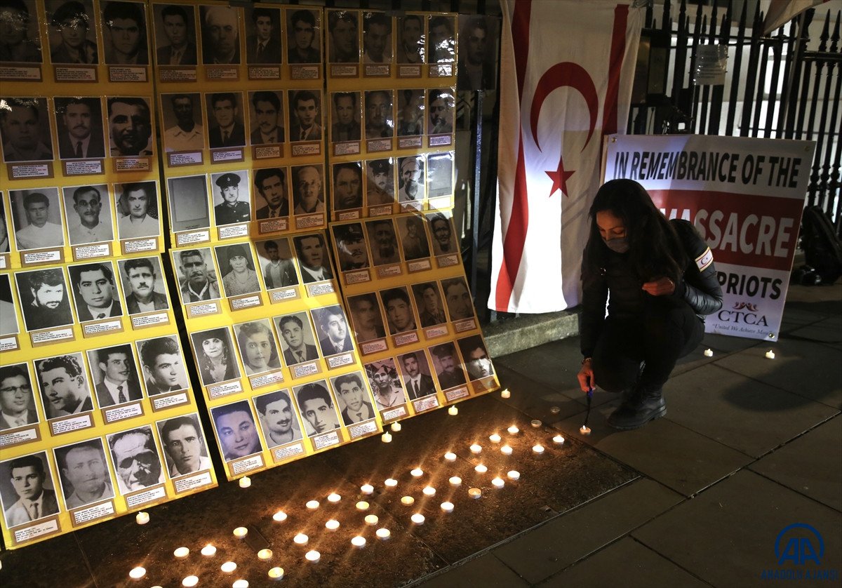 Londra'da Kanlı Noel katliamı yıl dönümünde anıldı