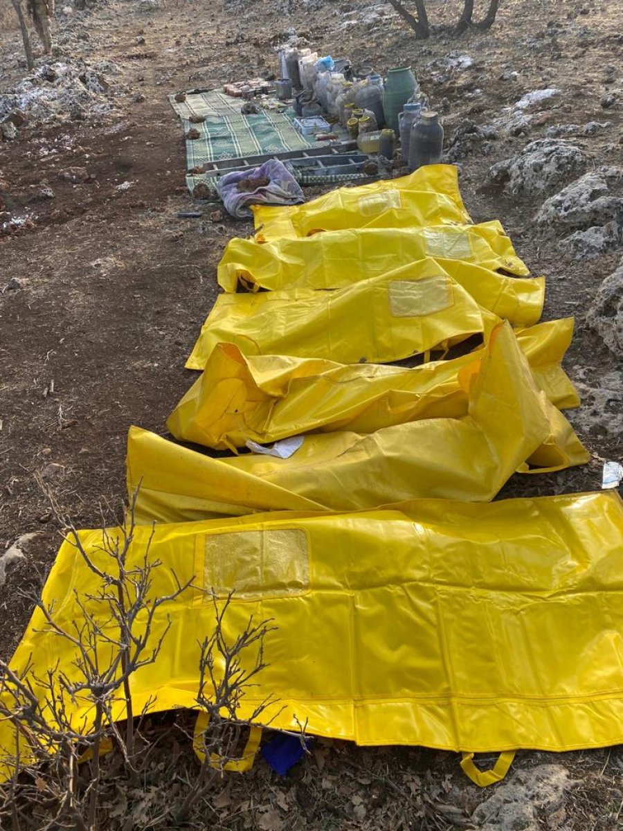 Mardin'de 6 PKK'lının öldürüldüğü mağara kullanılamaz hale getirildi