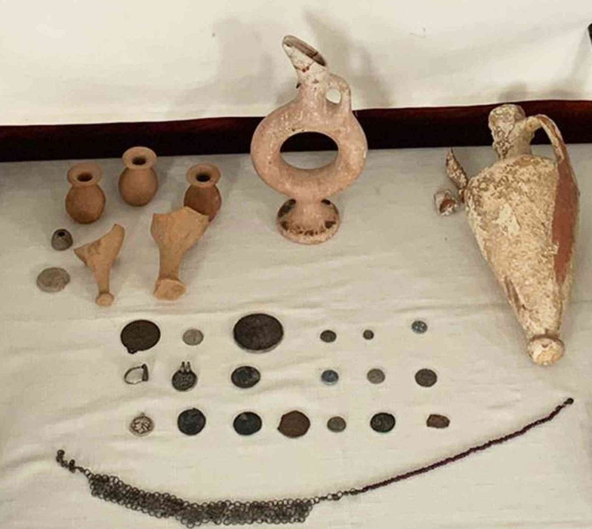 Muğla'da Helenistik döneme ait eşyalar ele geçirildi