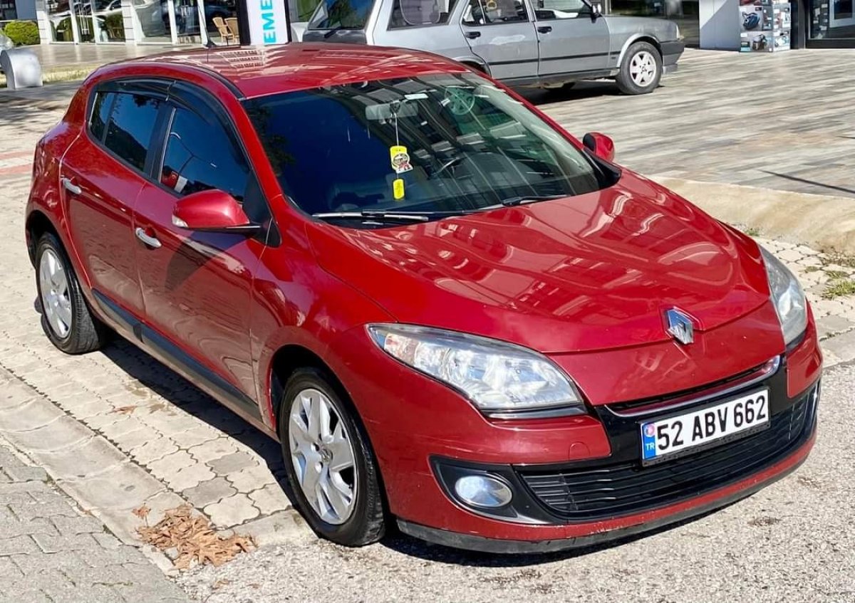 Ordu'da küçük çocuklar çaldığı arabayla 900 km yol gitti