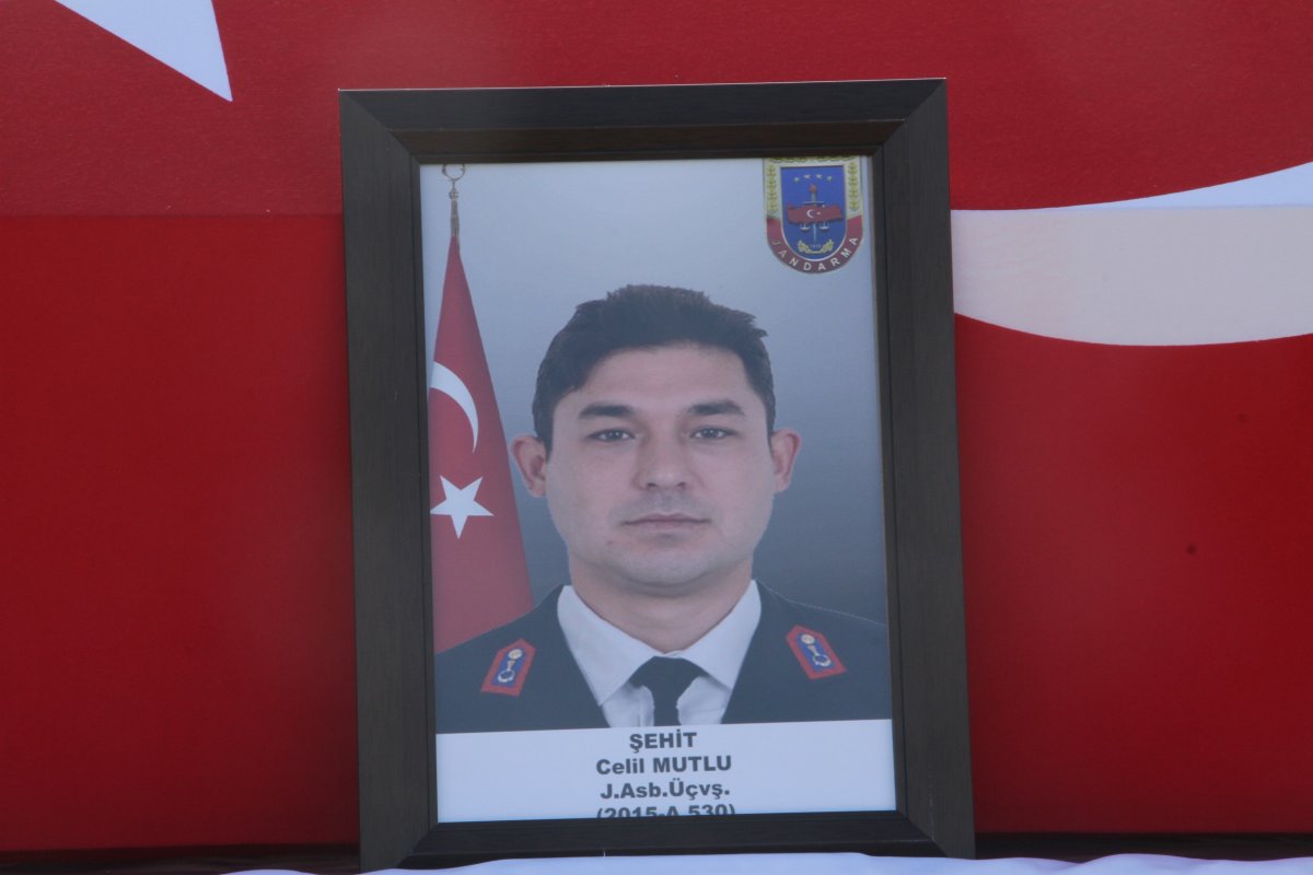 Şehit Celil Mutlu'nun babası: Kafam dik ve gururluyum