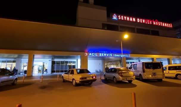 Sevgililer Arasında Bıçaklı Kavga!