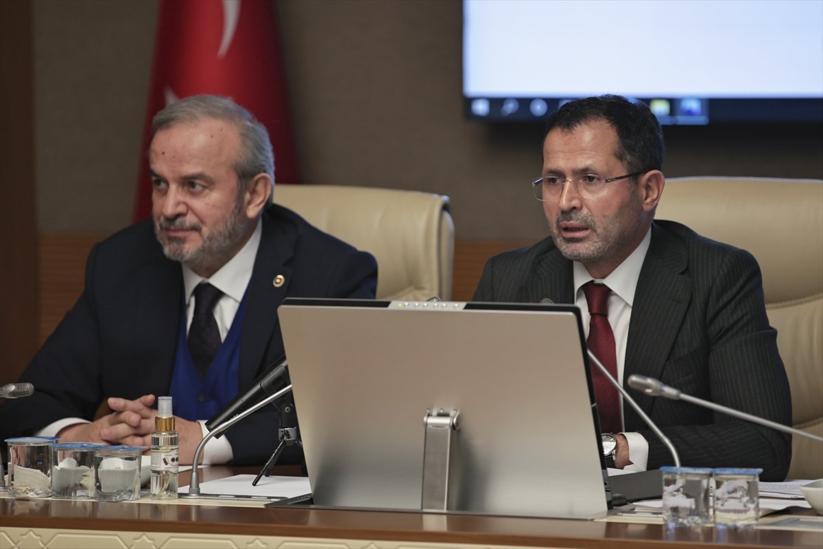 Stokçuluk, LPG rafinecileri ve limanlara ilişkin düzenleme, Komisyon'da