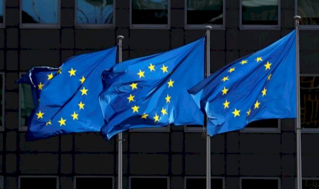 AB: Türkiye, mülteciler konusunda takdiri hak ediyor