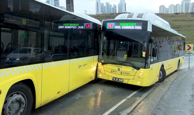 Çamurlu yolda kayan İETT otobüsleri birbirine çarptı