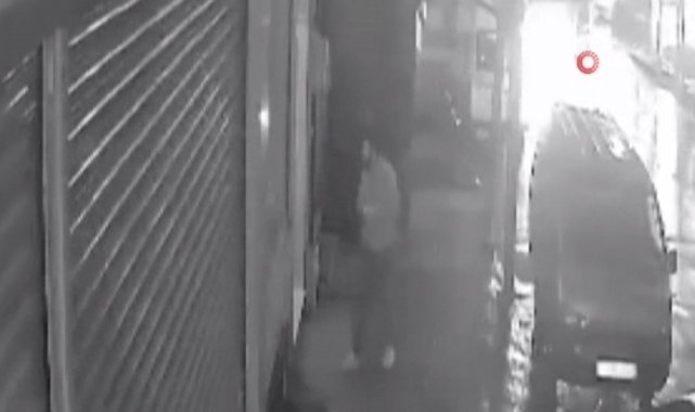 İşten çıkan kadını taciz eden sapık, kadını kapısına kadar takip etti!