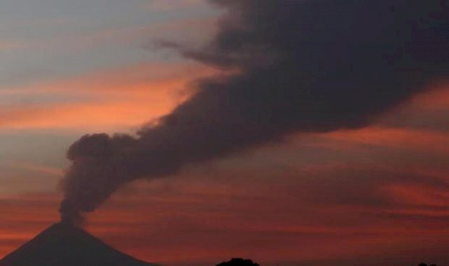 Popocatepetl Yanardağı’nda patlama