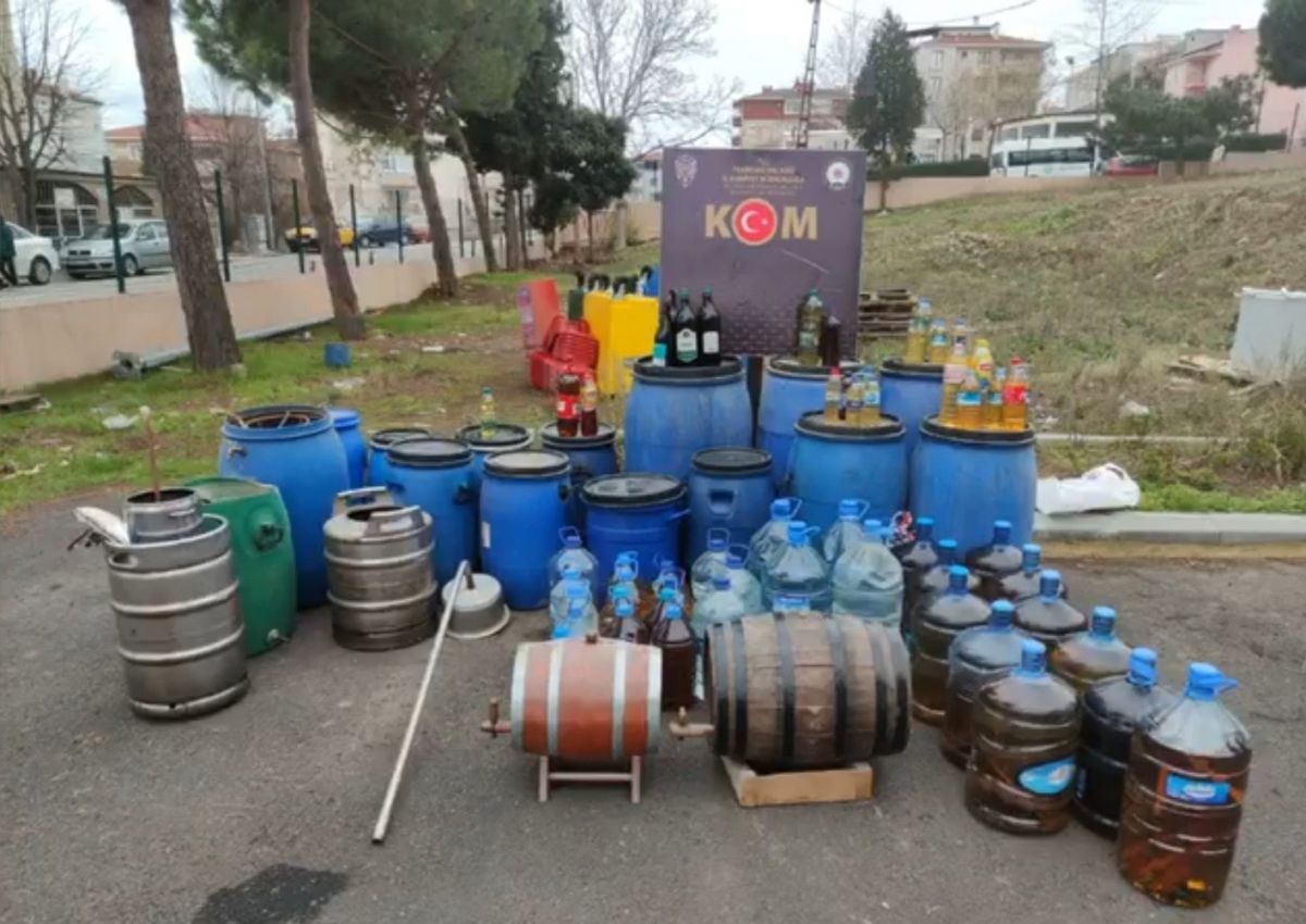 Tekirdağ'da 1 ton 270 litre sahte içki ele geçirildi
