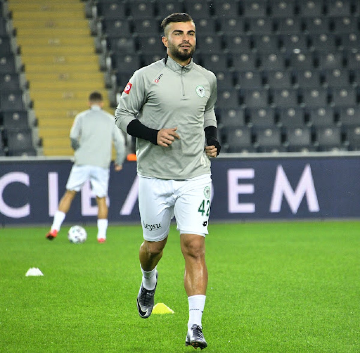 Trabzonspor'da hedef yerli stoper