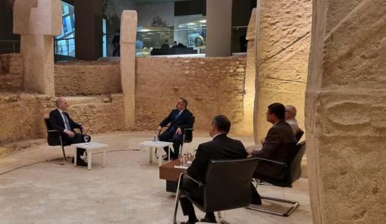 AK Parti Genel Başkanvekili Kurtulmuş &quot;Anadolu Soruyor&quot; programına katıldı