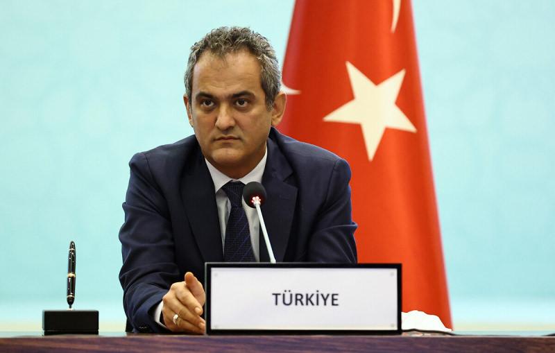 Bakan Özer'den öğrencilere müjde: 2022 yılında 5 tane kurulacak