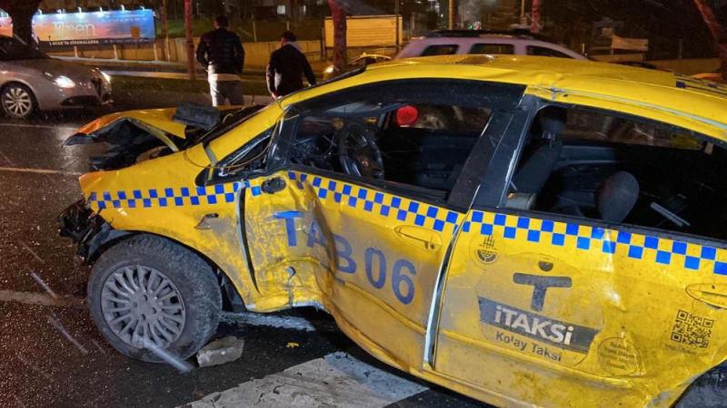 Beşiktaş'ta feci kaza: 1 ağır yaralı