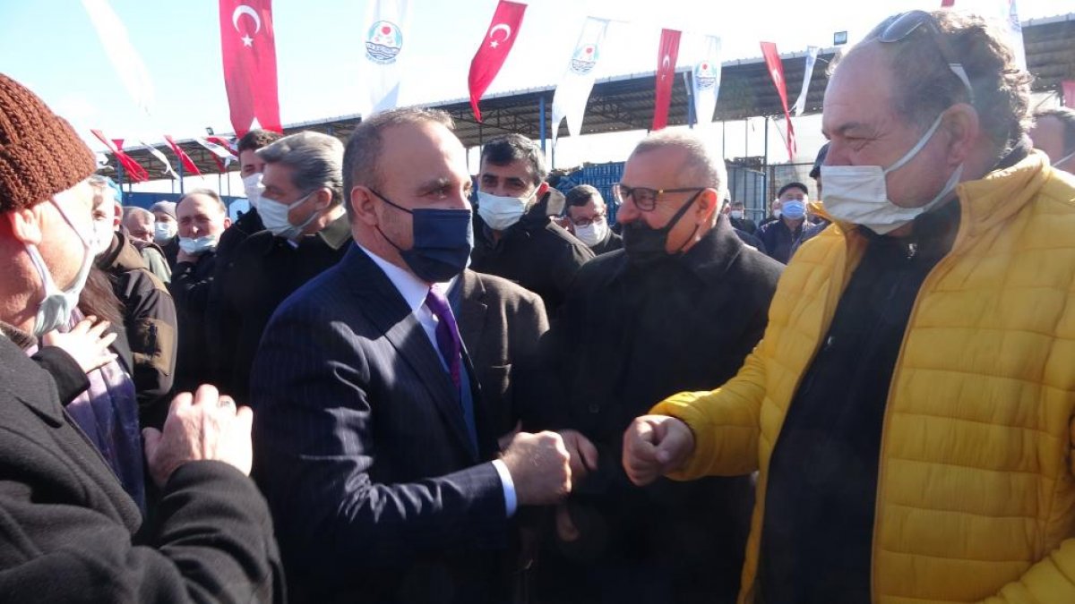 Bülent Turan'dan Kılıçdaroğlu'na: Otel parasını hanımefendiye ver dolapları değiştirsin