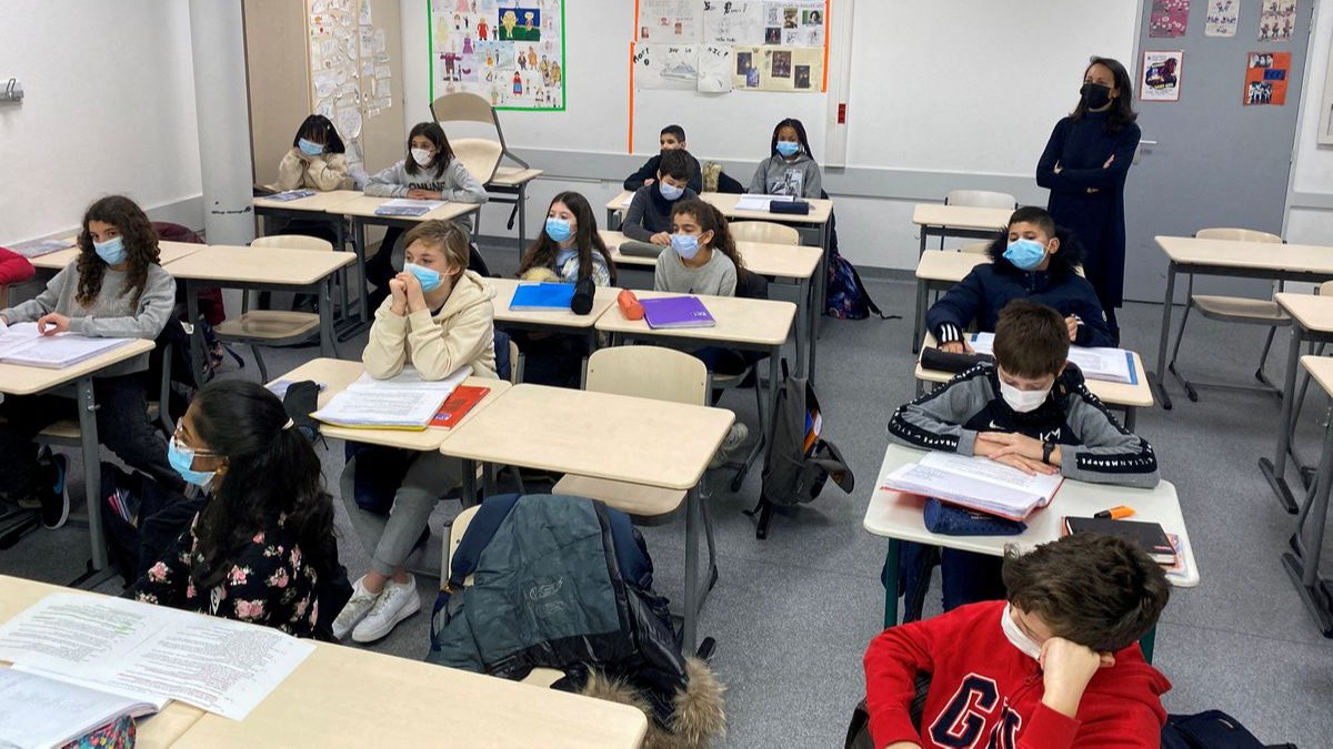 Fransa&#039;da öğretmenlerden grev kararı