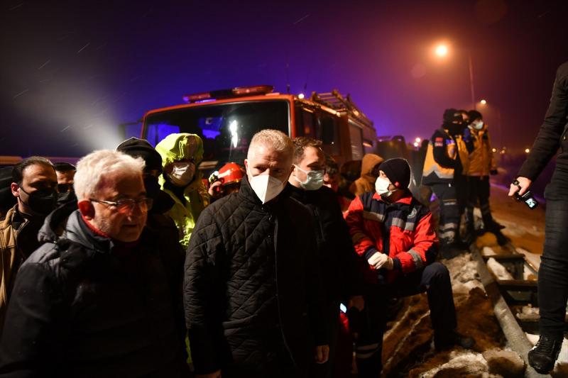 Gaziantep'te Yolcu Otobüsü Kaza Yaptı! Çok Sayıda Yaralı Var!