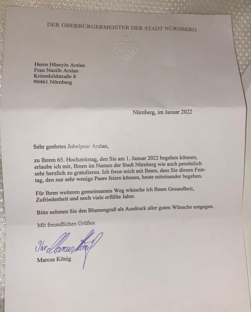 Gurbetçi aileye evlilik yıldönümünde Almanya Cumhurbaşkanı'ndan sürpriz