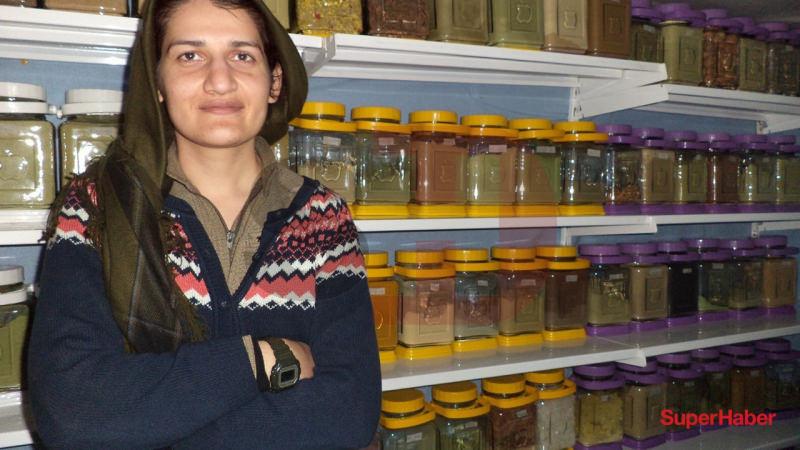 HDP'li Semra Güzel'in PKK kampındaki yeni fotoğrafları ortaya çıktı!