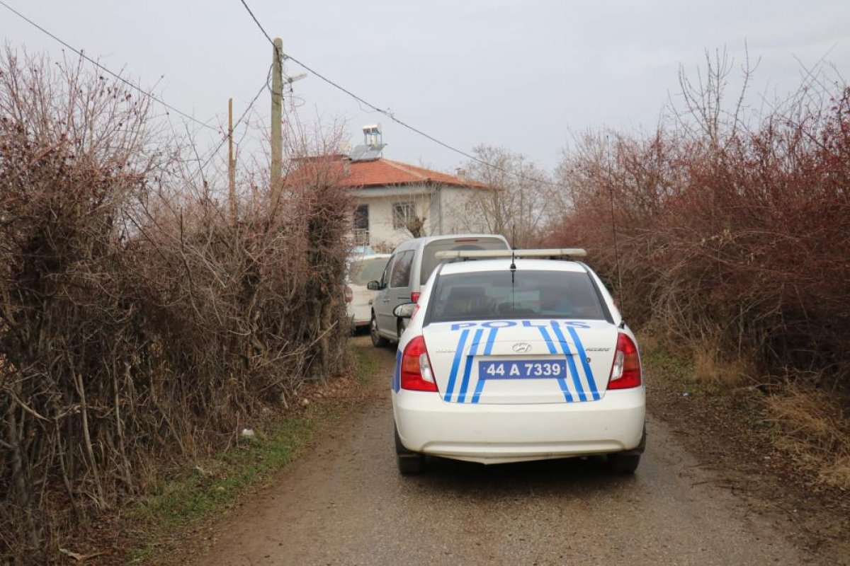 Malatya'da tacize uğrayan kadın tacizcisini bıçakladı