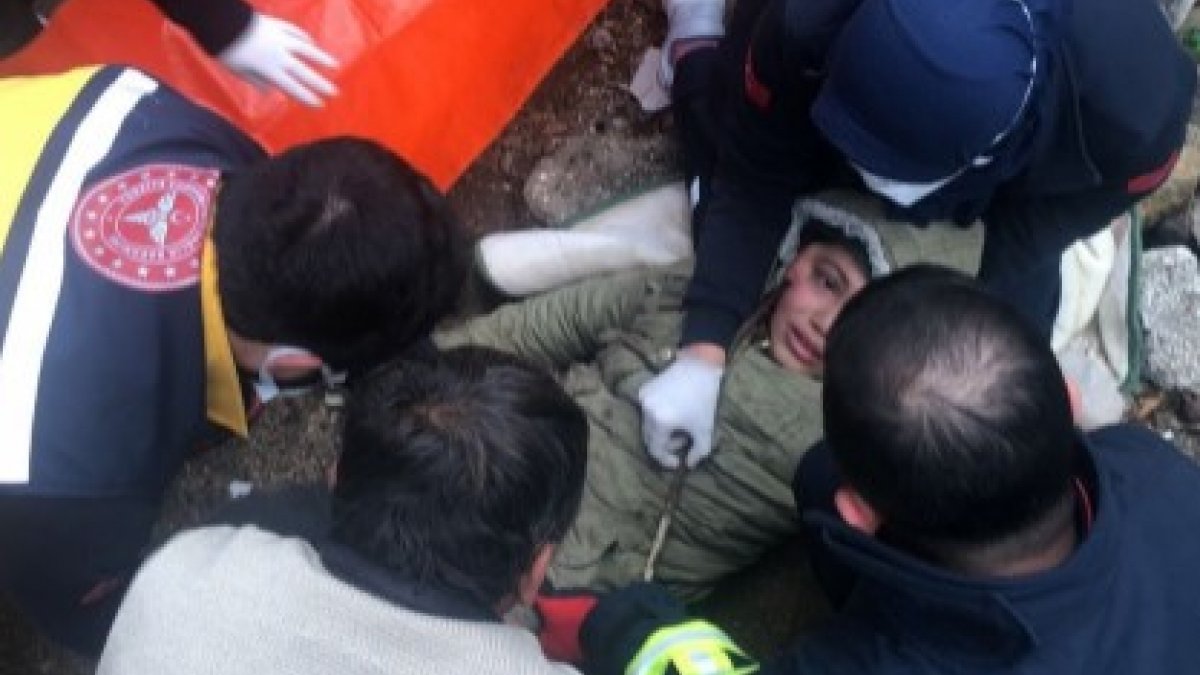 Niğde&#039;de 10 yaşındaki çocuğun yüzüne demir saplandı