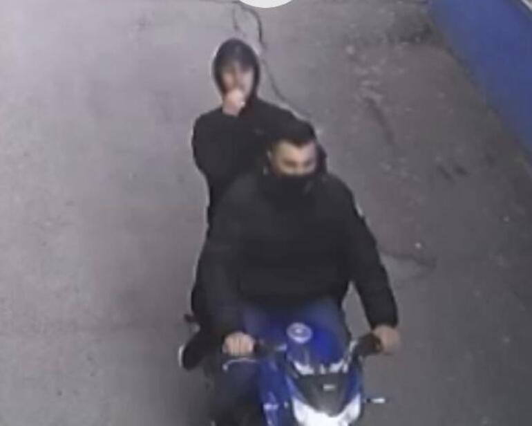 Önce otomobil sonra motosiklet! Cenaze yemeği sırasında silahlı saldırıda yeni detay