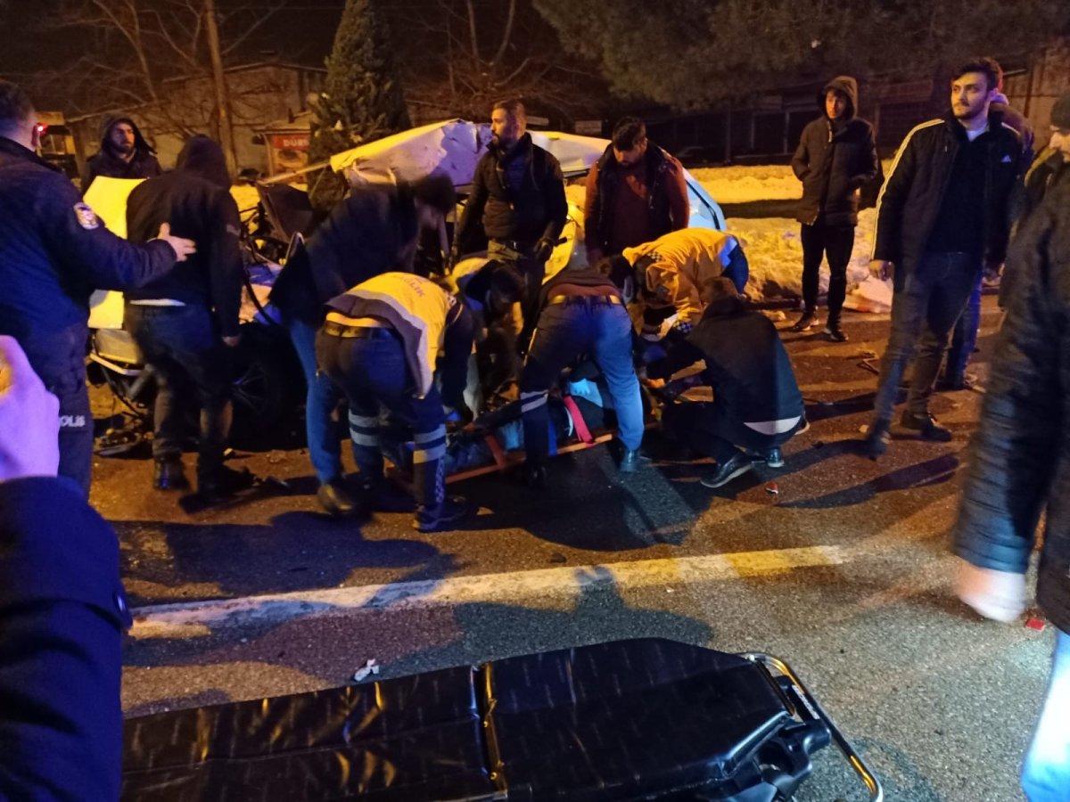 Samsun’da tır iki otomobile çarptı: 1 ölü