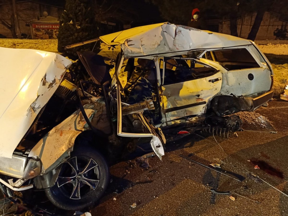 Samsun’da tır iki otomobile çarptı: 1 ölü