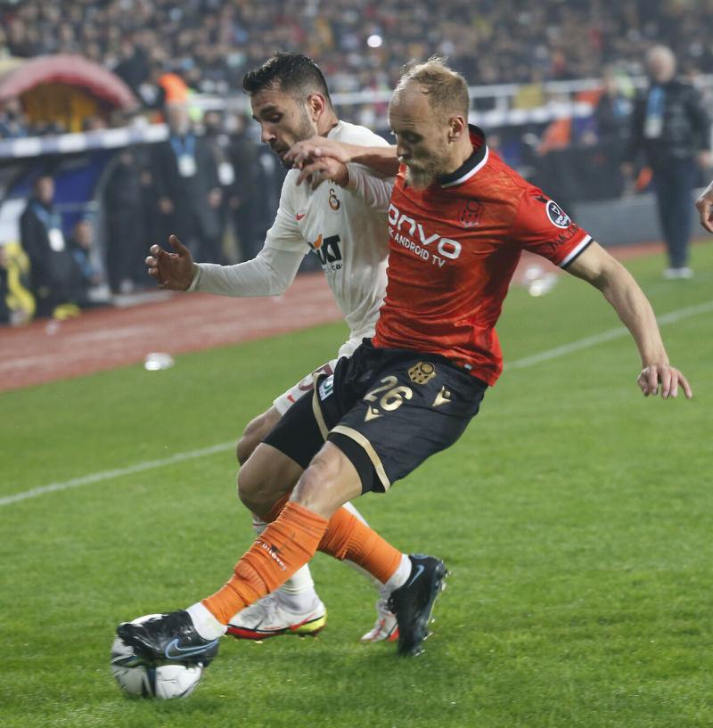 Semih Kaya'ya Süper Lig'den sürpriz talip!